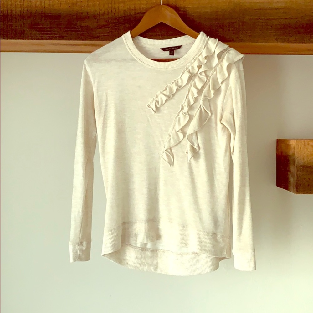 Banana republic top with ruffles